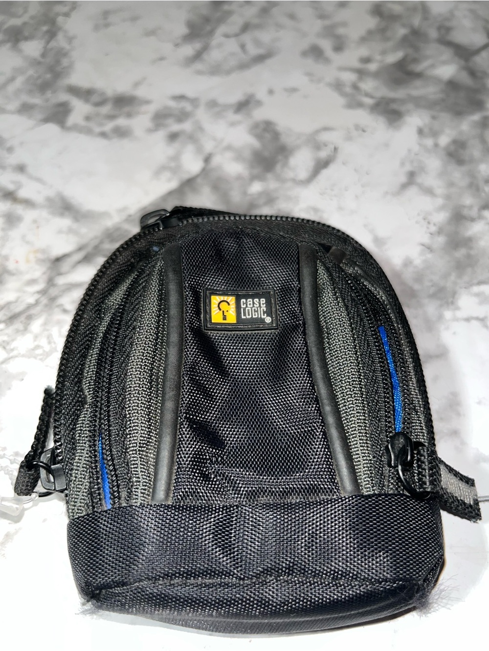 Black Compact Men's Tech Pouch case logic